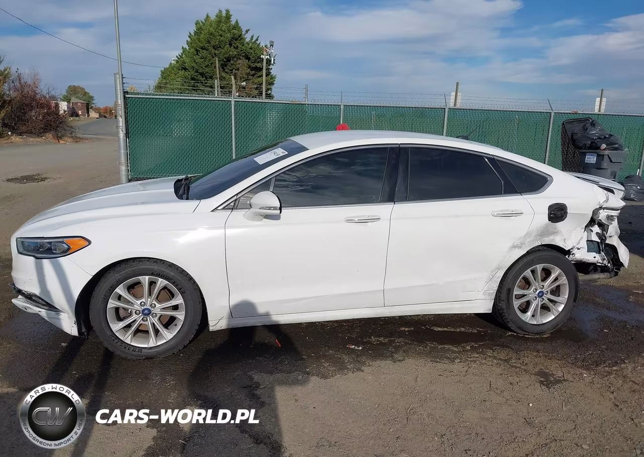 2017 Ford Fusion Titanium VIN:3FA6P0K95HR116071 - 14