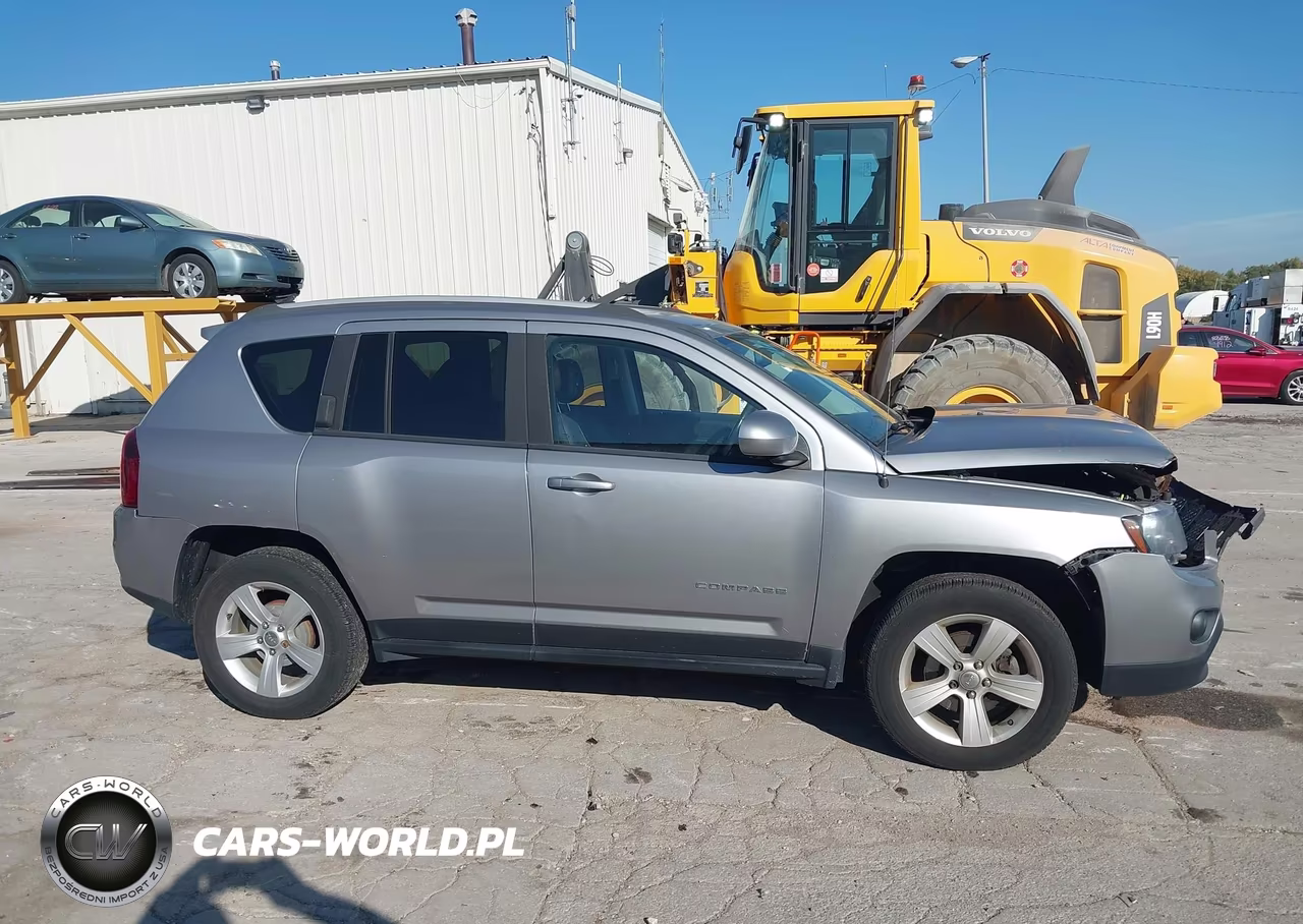 2016 Jeep Compass Latitude VIN:1C4NJCEAXGD536186 - 13