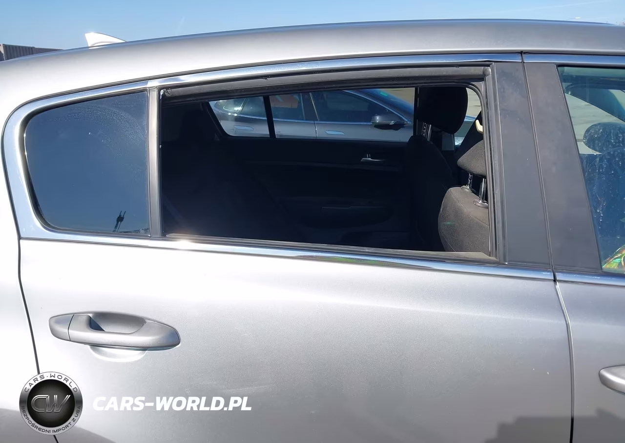 2020 Kia Sportage Lx VIN:KNDPM3ACXL7834768 - 18