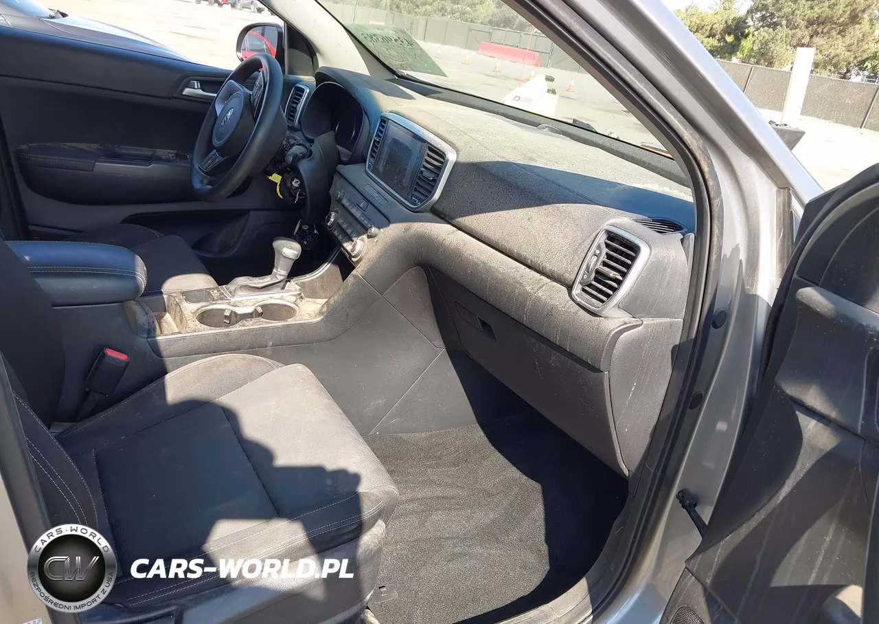 2020 Kia Sportage Lx VIN:KNDPM3ACXL7834768 - 5