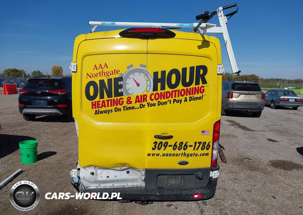 2023 Ford Transit T-250 VIN:1FTBR2C80PKA91202 - 17