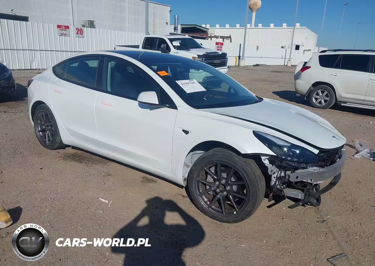 2023 Tesla Model 3 Rear-Wheel Drive