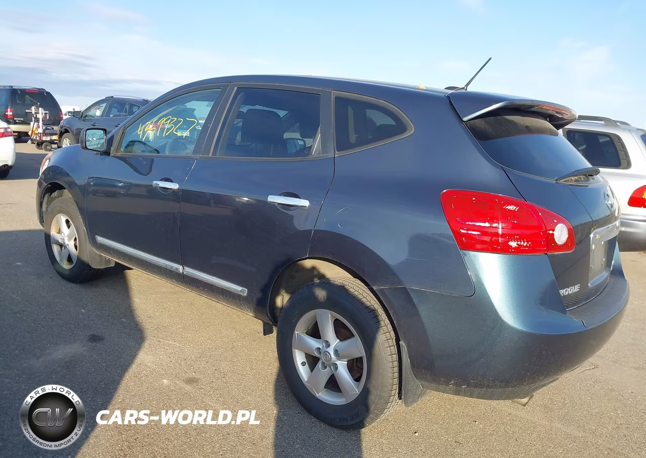 2013 Nissan Rogue S VIN:JN8AS5MV6DW118921 - 3
