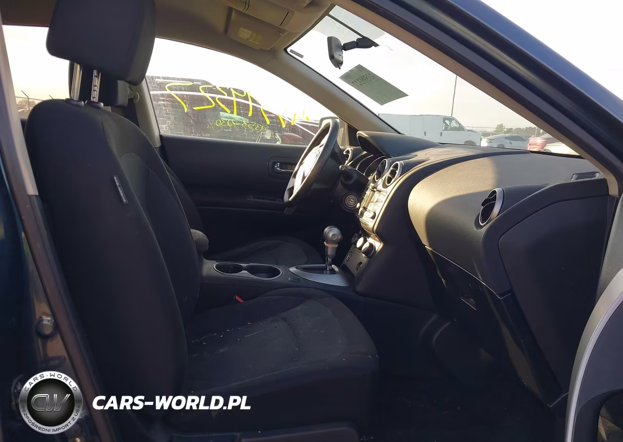 2013 Nissan Rogue S VIN:JN8AS5MV6DW118921 - 5