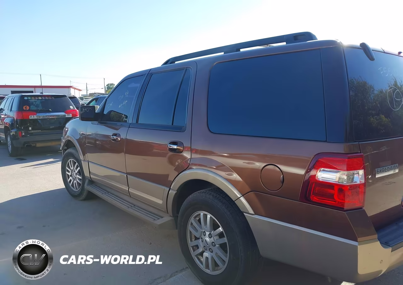 2011 Ford Expedition Xlt VIN:1FMJU1H59BEF55108 - 14