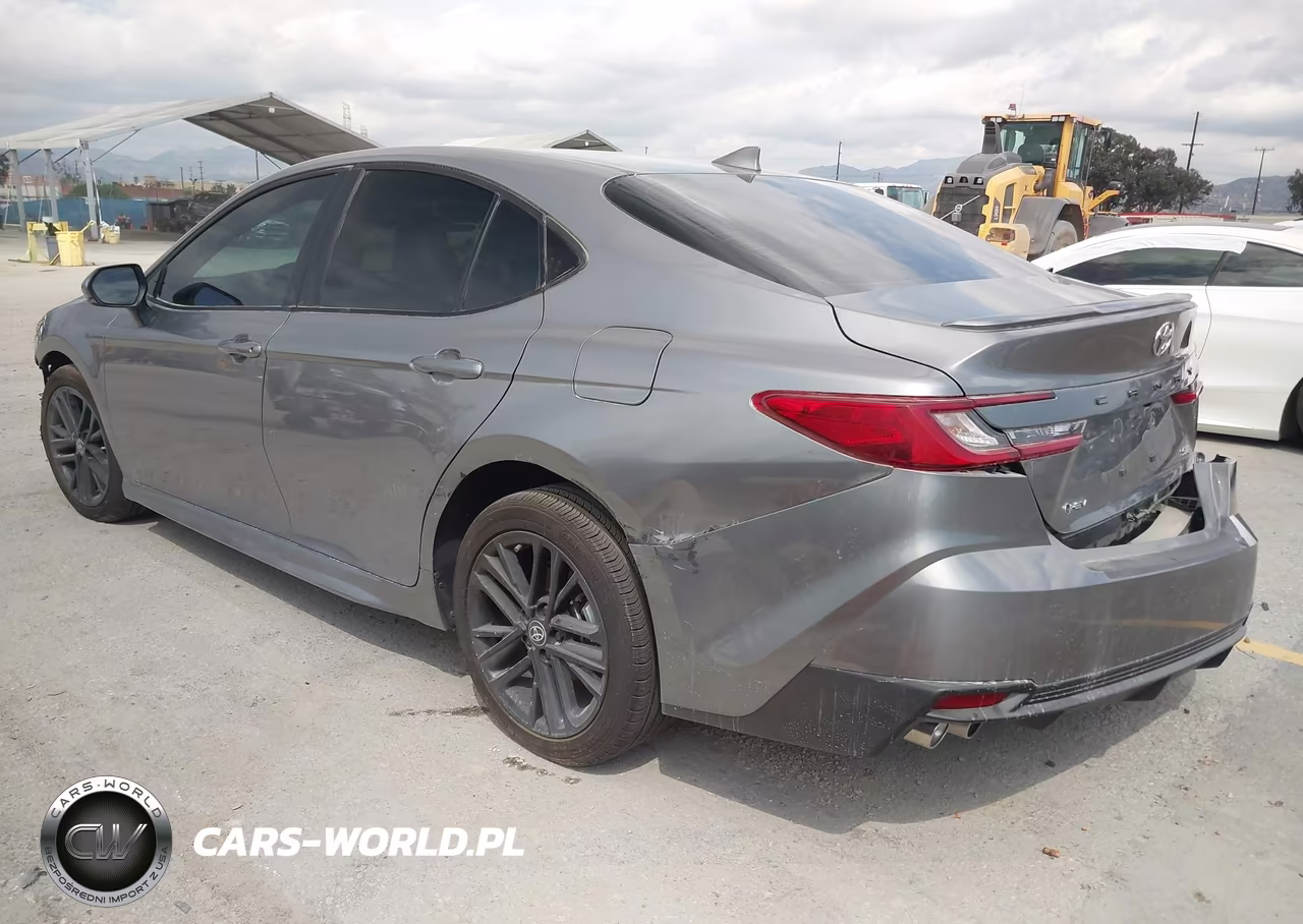 2025 Toyota Camry Se VIN:4T1DAACK0SU558763 - 3