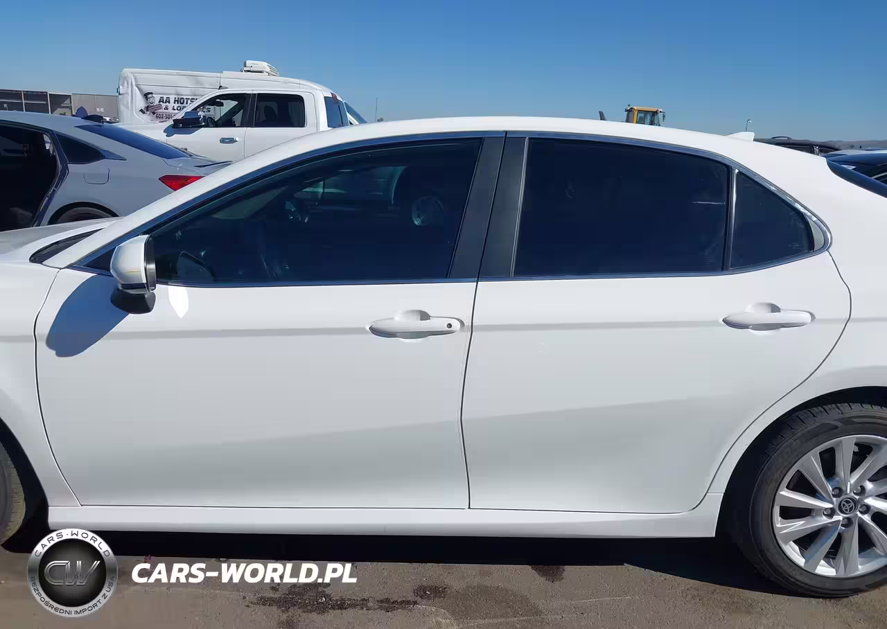 2021 Toyota Camry Le VIN:4T1C11AK5MU436868 - 14