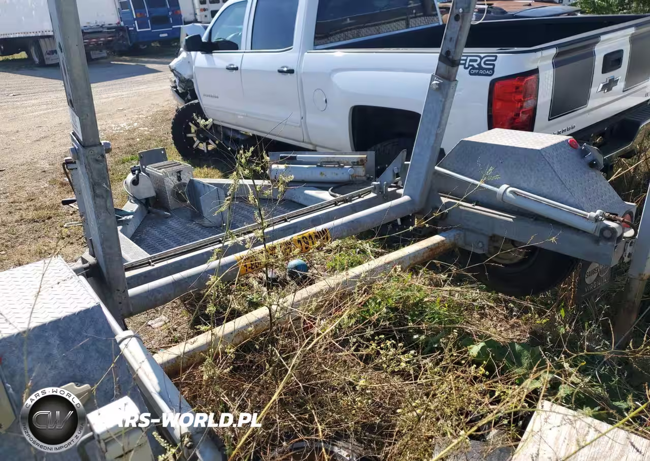 2001 Sauber Sauber Trailer