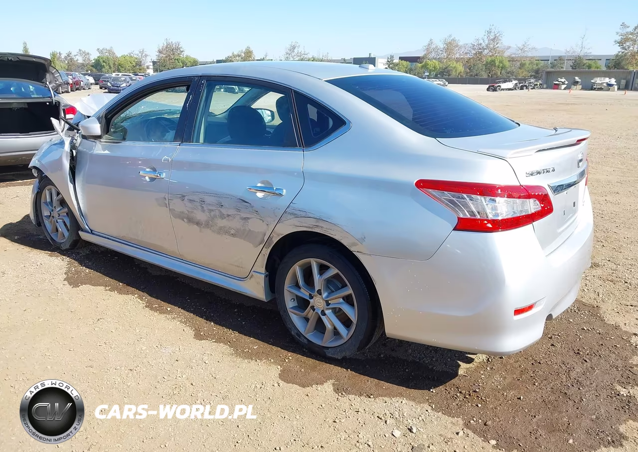 2014 Nissan Sentra Sr VIN:3N1AB7AP1EY337361 - 3