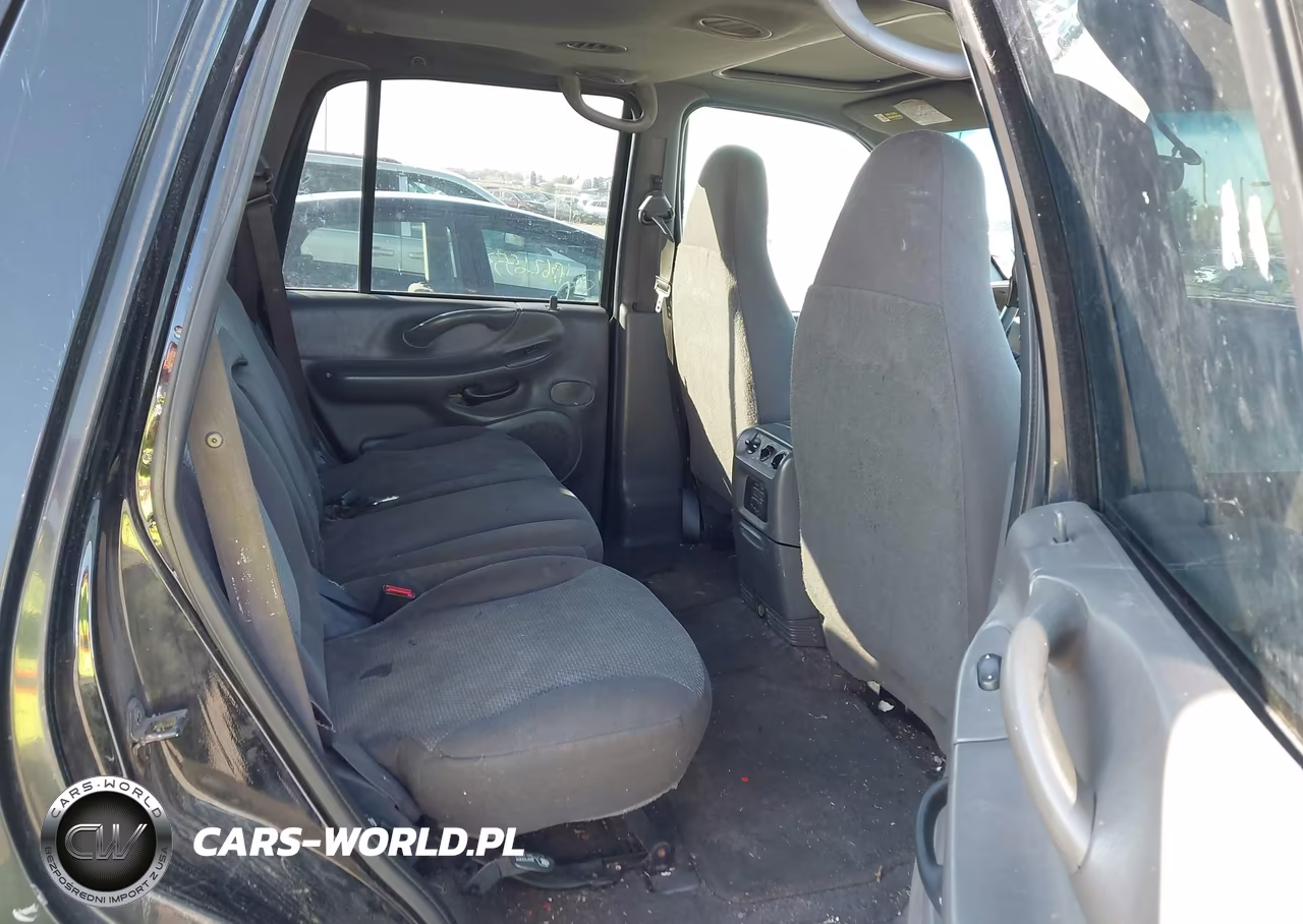 2000 Ford Expedition Xlt VIN:1FMRU166XYLB19421 - 8