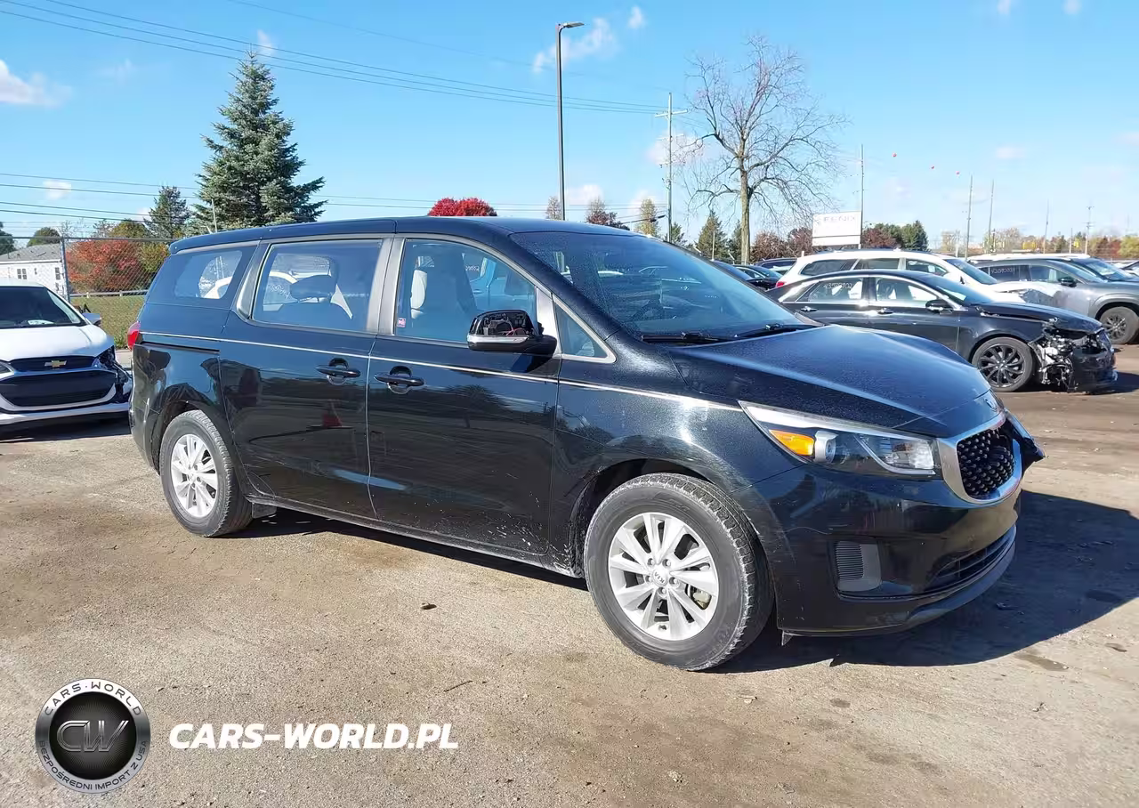 2016 Kia Sedona L