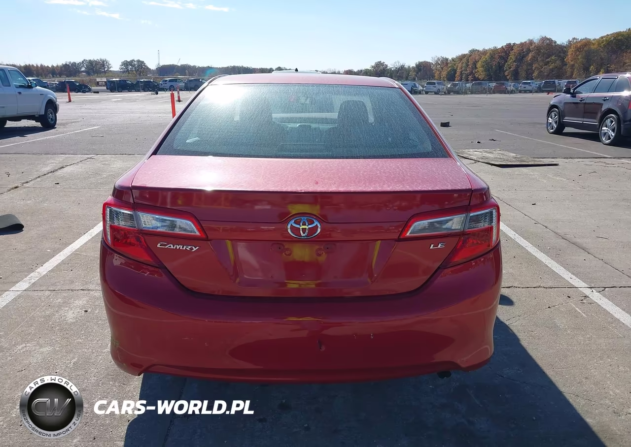 2013 Toyota Camry Le VIN:4T1BF1FK3DU648044 - 17
