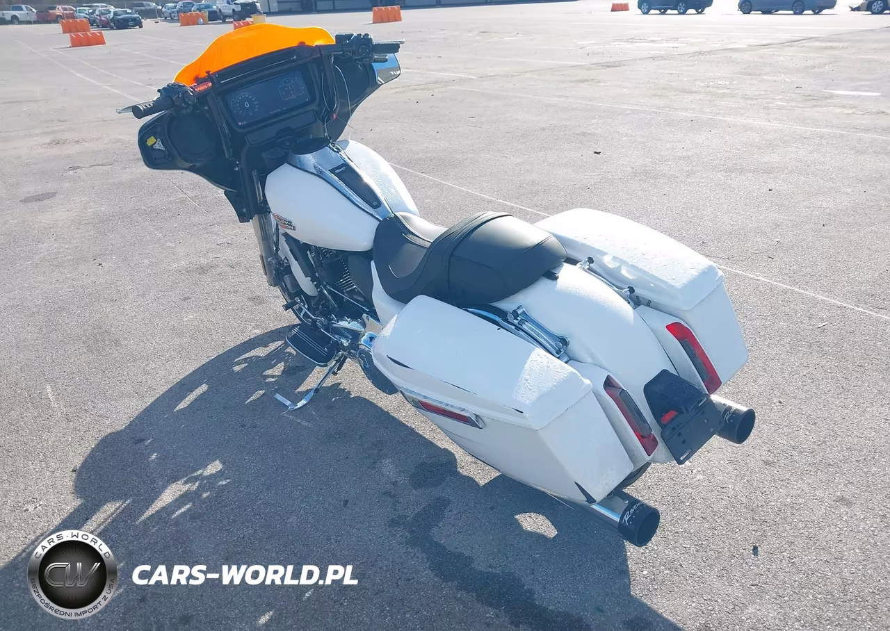 2024 Harley-Davidson Flhx VIN:1HD1KB716RB608954 - 3