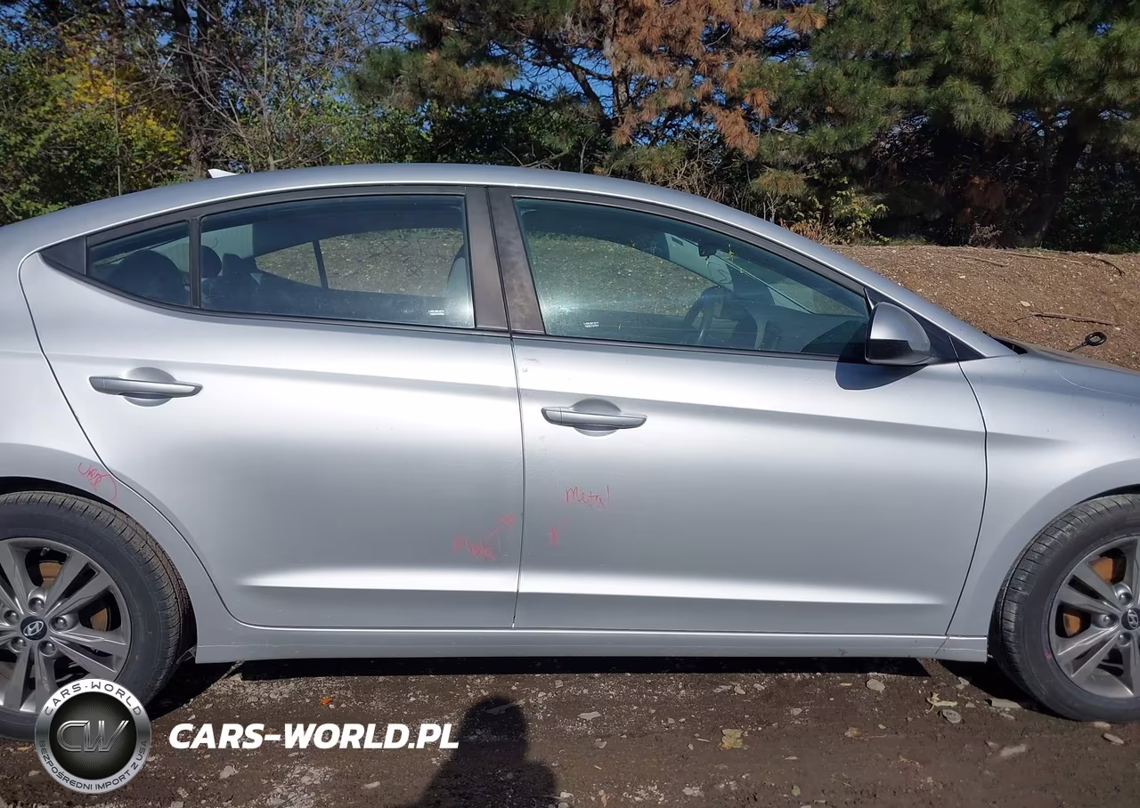 2018 Hyundai Elantra Sel VIN:5NPD84LF2JH227583 - 12