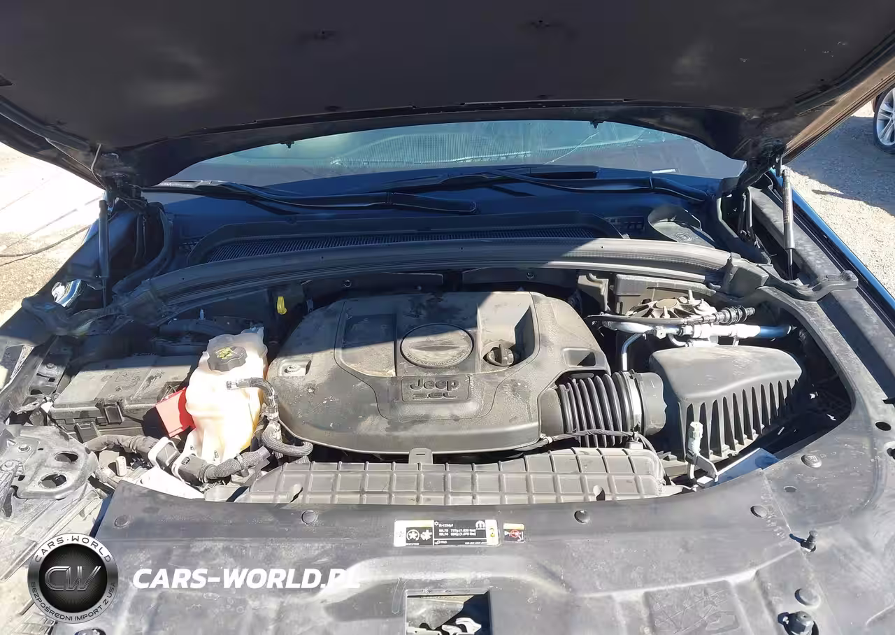 2023 Jeep Grand Cherokee L Overland 4X2 VIN:1C4RJJDG6P8726717 - 10