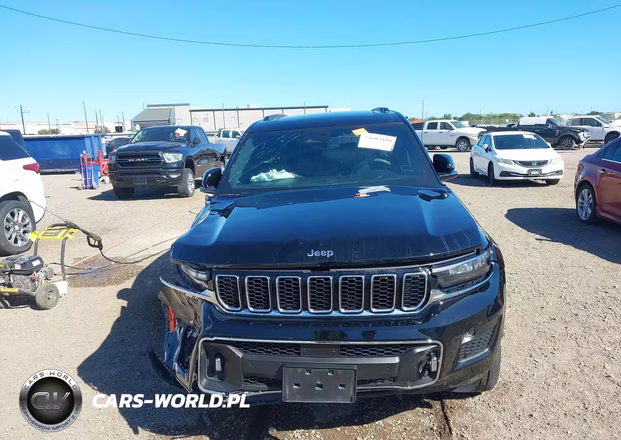 2023 Jeep Grand Cherokee L Overland 4X2 VIN:1C4RJJDG6P8726717 - 12
