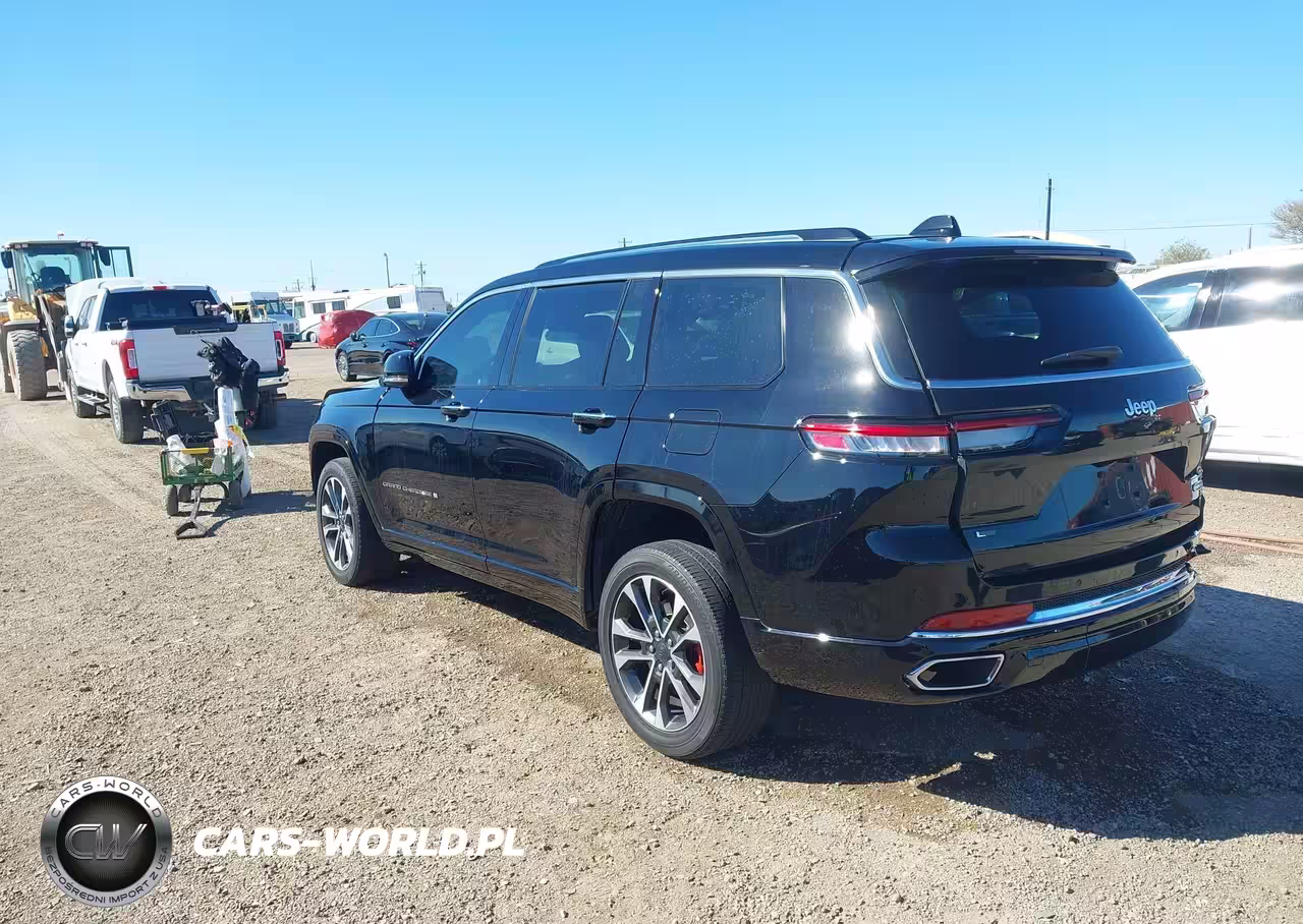 2023 Jeep Grand Cherokee L Overland 4X2 VIN:1C4RJJDG6P8726717 - 3