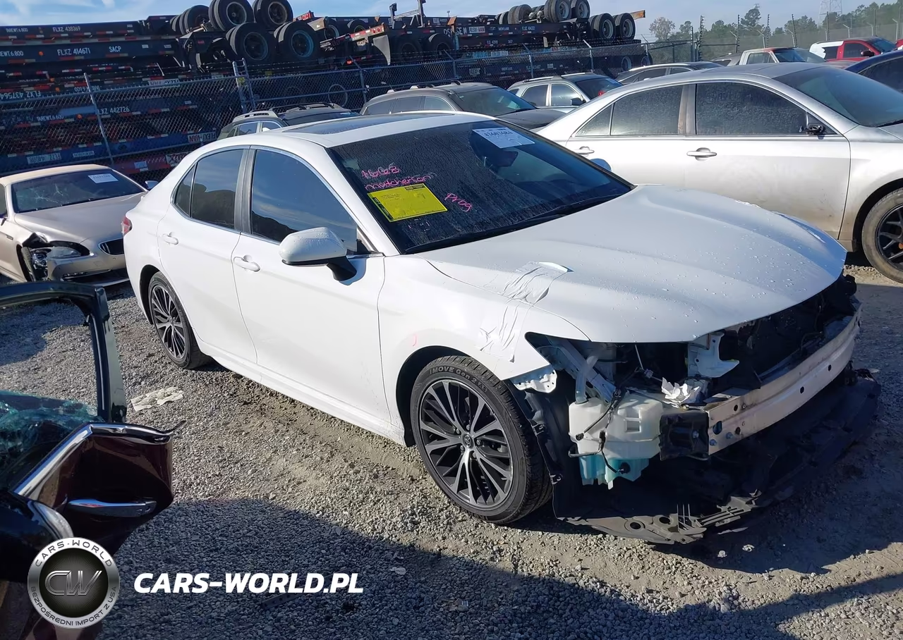 2020 Toyota Camry Se