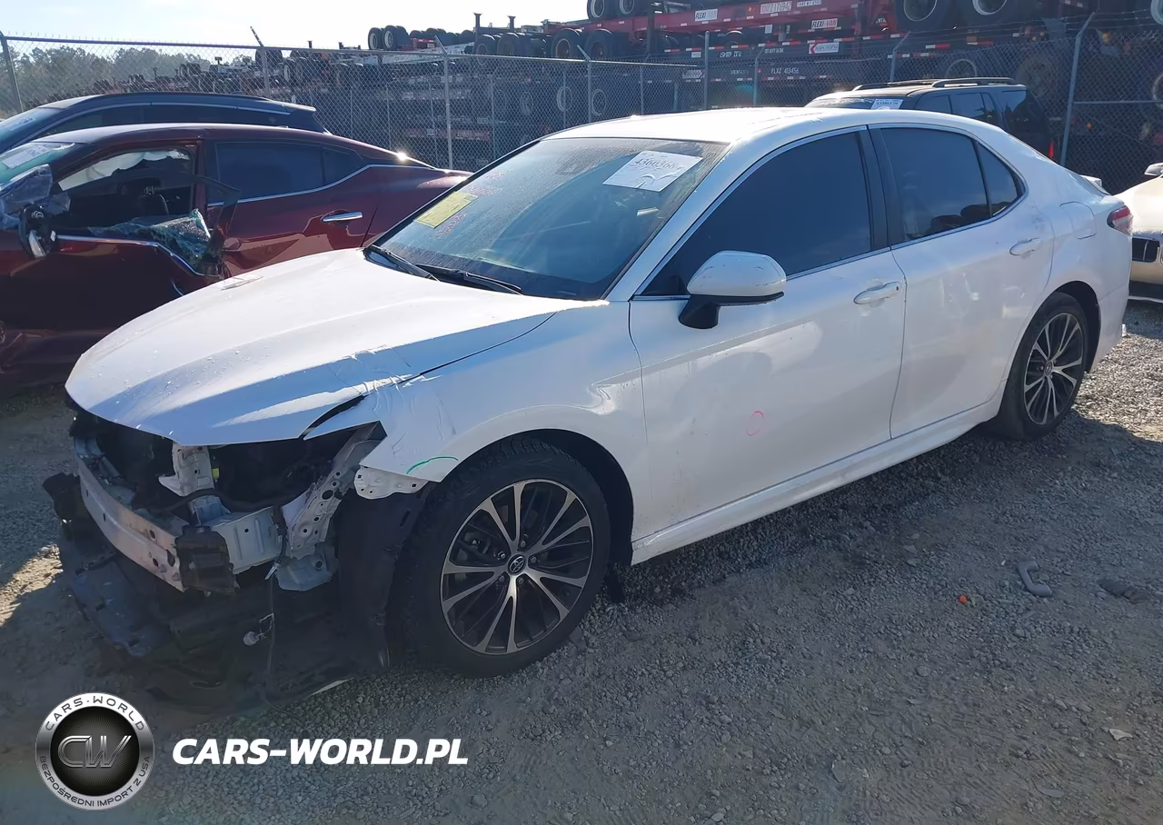2020 Toyota Camry Se VIN:4T1G11AK4LU870084 - 2