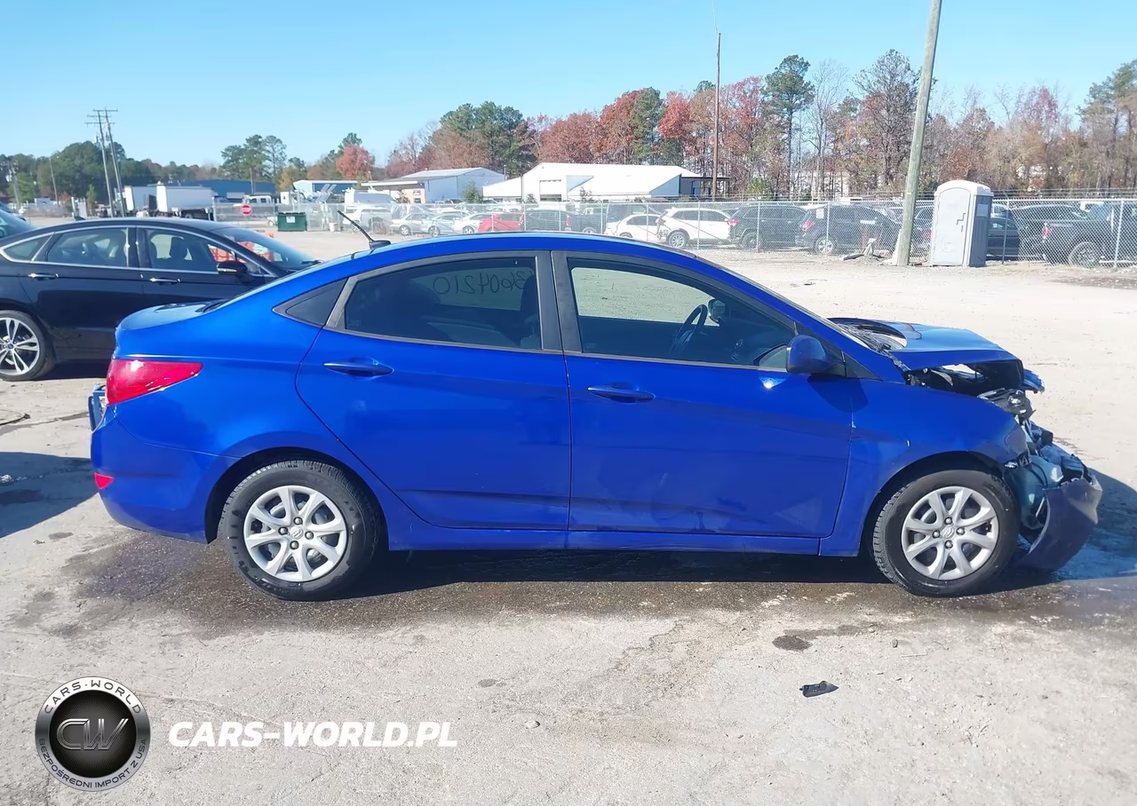 2014 Hyundai Accent Gls VIN:KMHCT4AE4EU612025 - 13