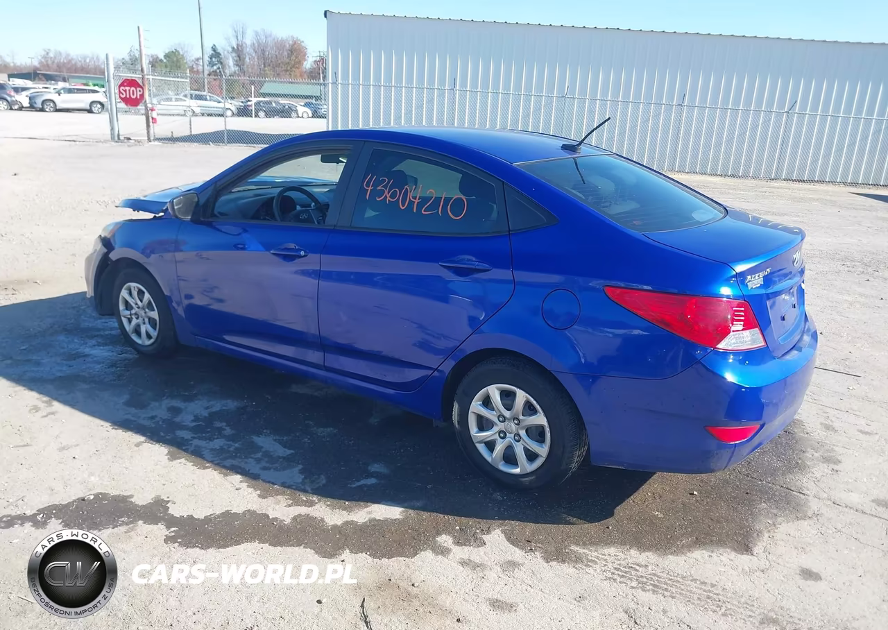 2014 Hyundai Accent Gls VIN:KMHCT4AE4EU612025 - 3