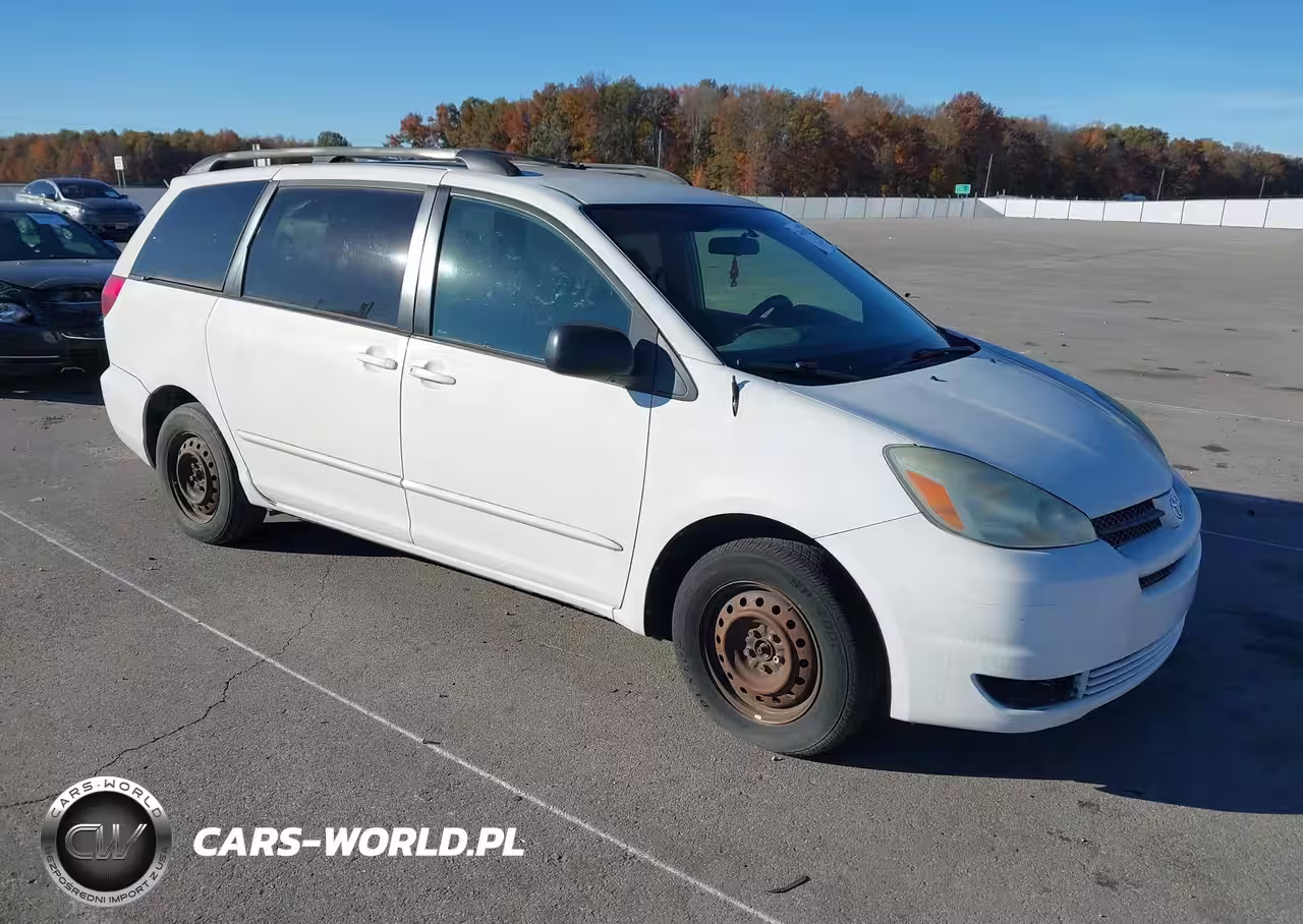 2004 Toyota Sienna Le