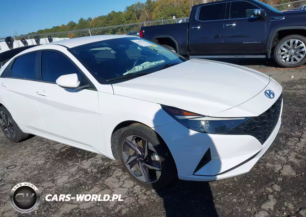 2023 Hyundai Elantra Sel