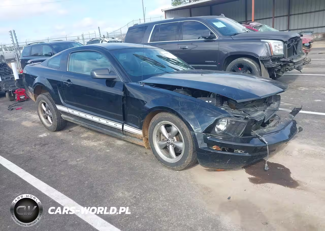 2006 Ford Mustang V6