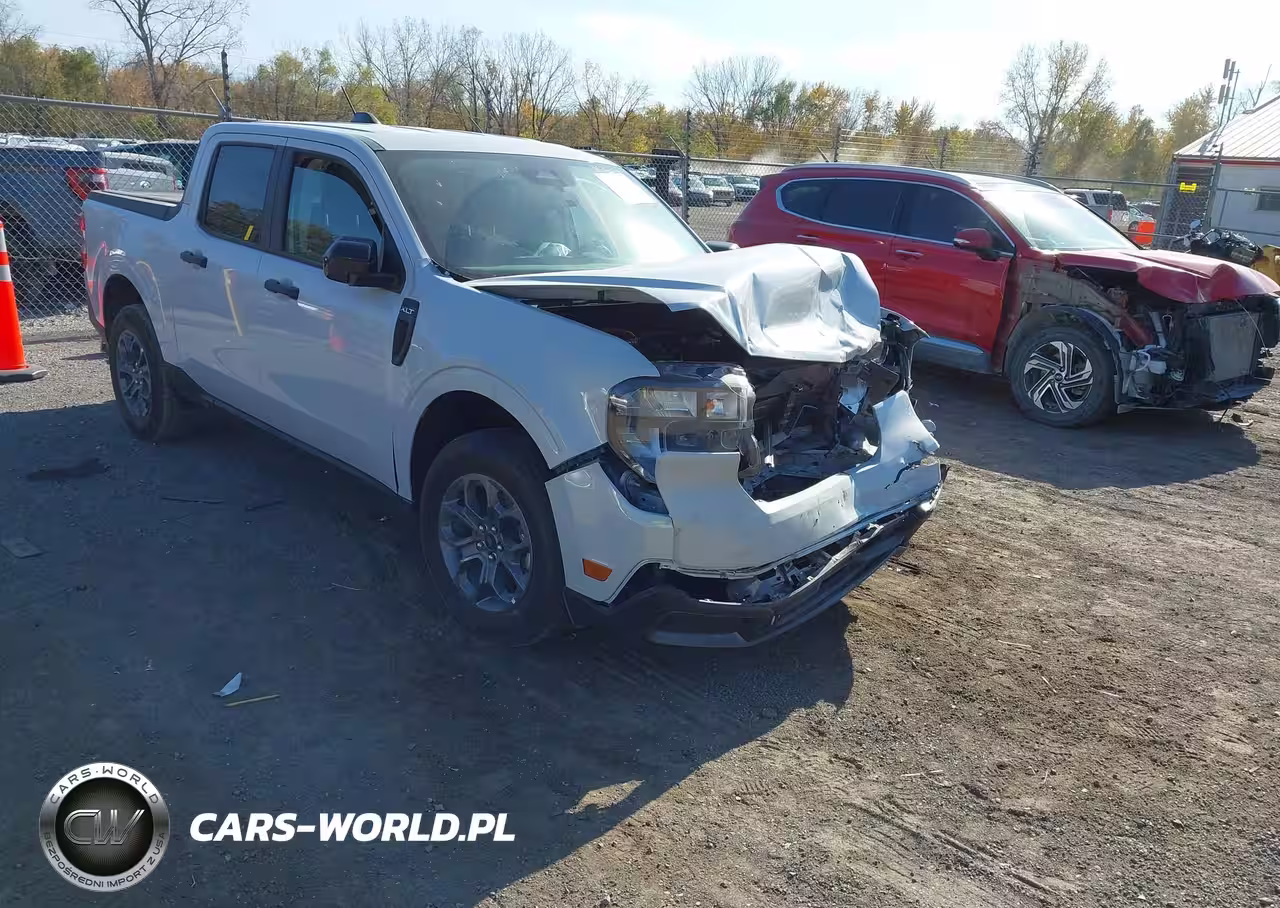 2025 Ford Maverick Xlt