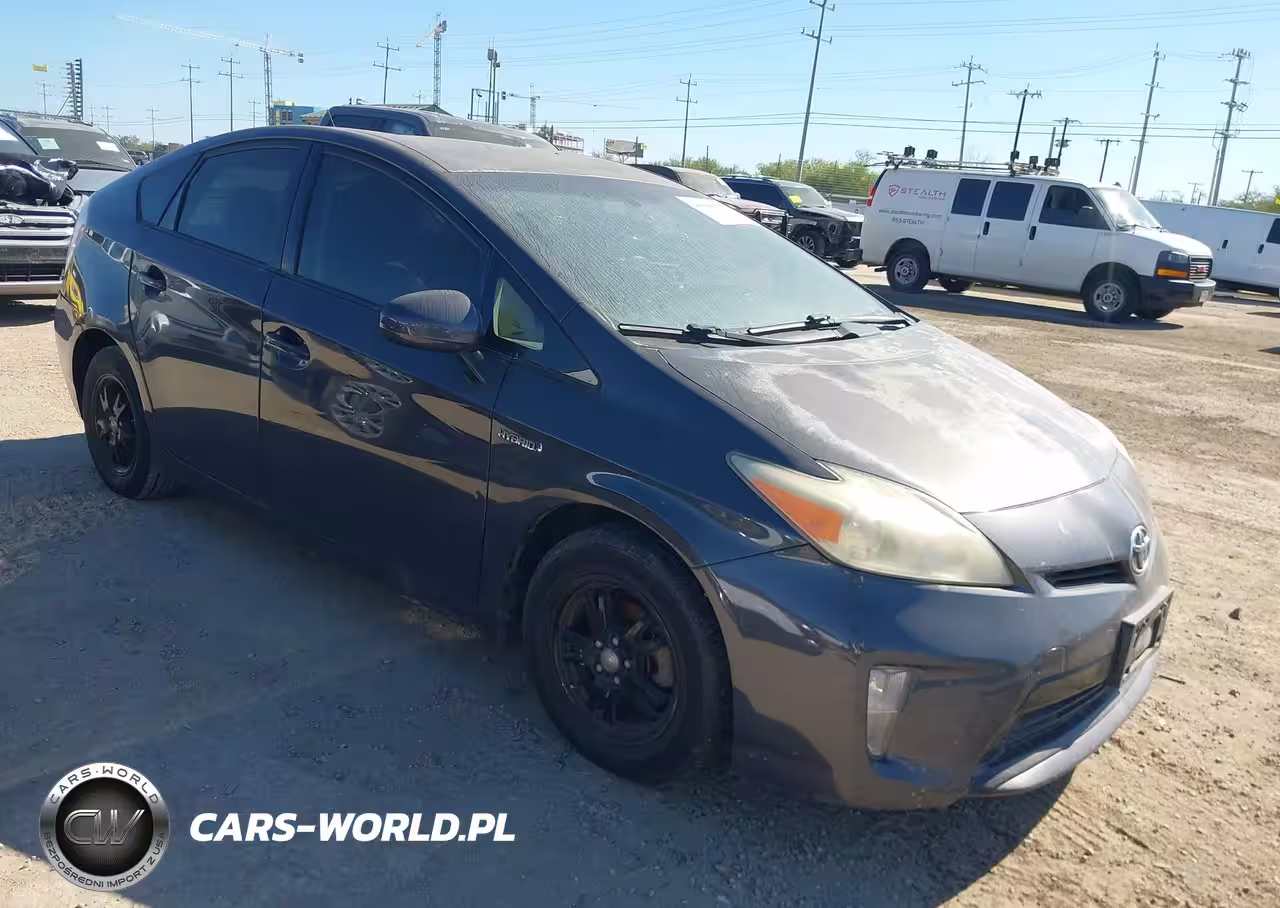 2013 Toyota Prius Three