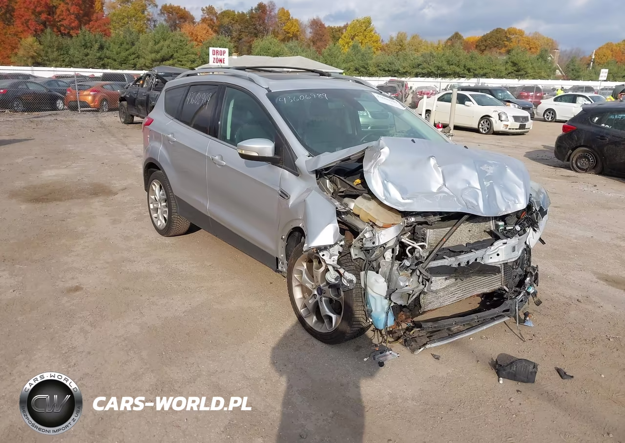 2014 Ford Escape Titanium – zdjęcie 1 z 16