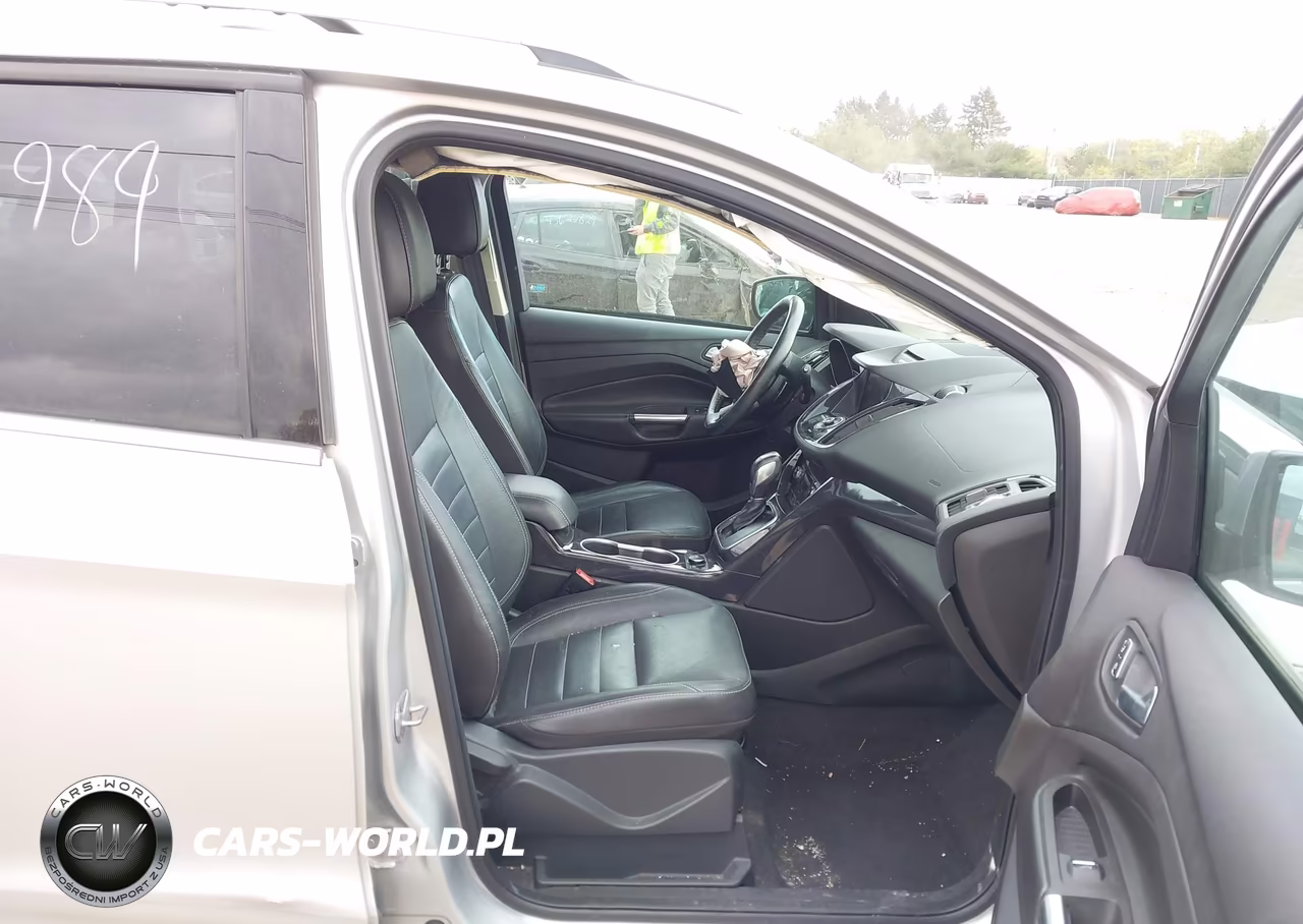 2014 Ford Escape Titanium VIN:1FMCU0J9XEUA83690 - 5