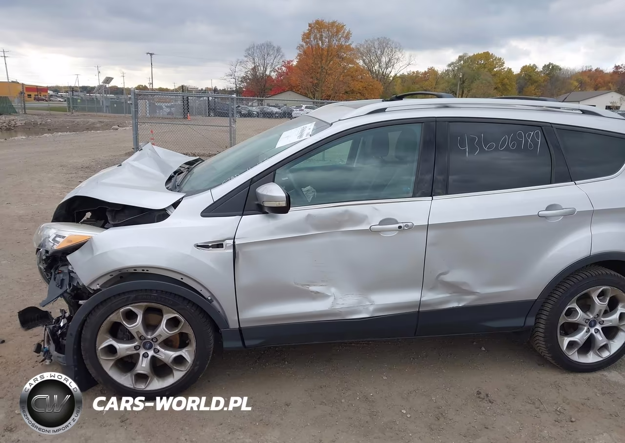 2014 Ford Escape Titanium VIN:1FMCU0J9XEUA83690 - 6