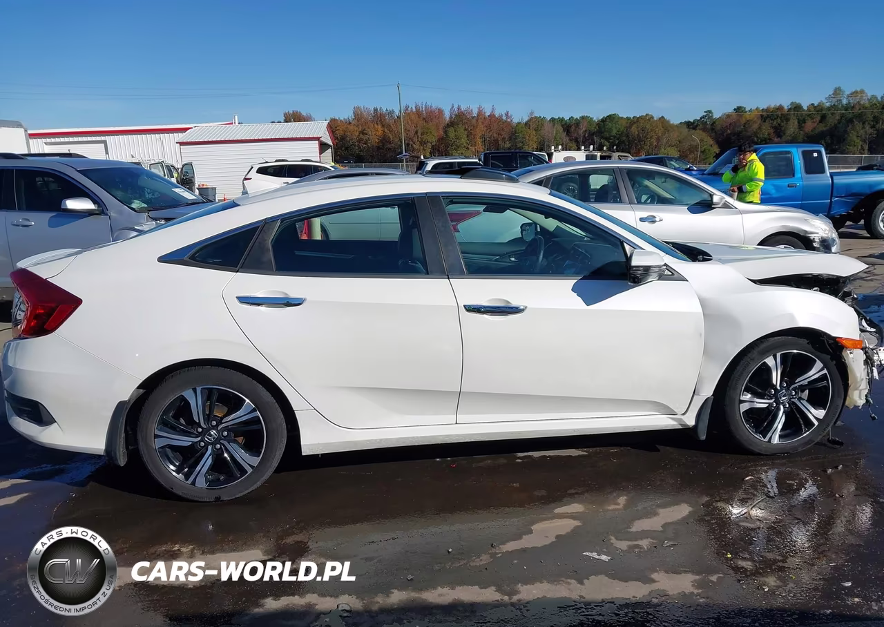 2017 Honda Civic Touring VIN:2HGFC1F97HH638929 - 13