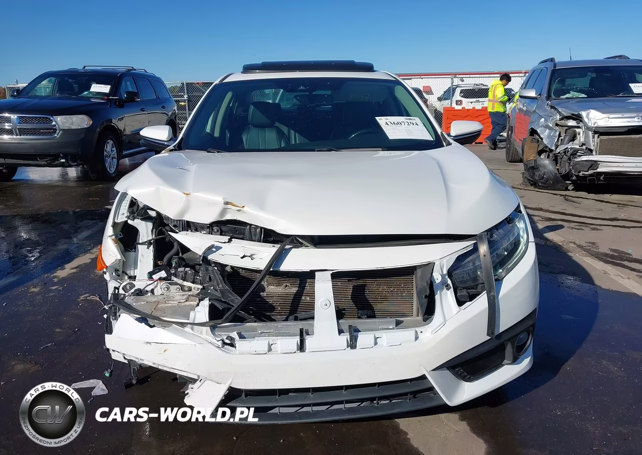 2017 Honda Civic Touring VIN:2HGFC1F97HH638929 - 17