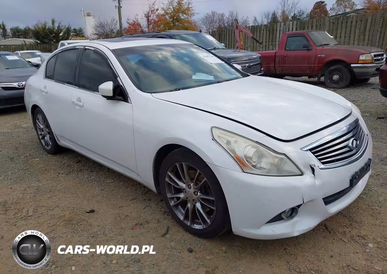 2012 Infiniti G37 Journey