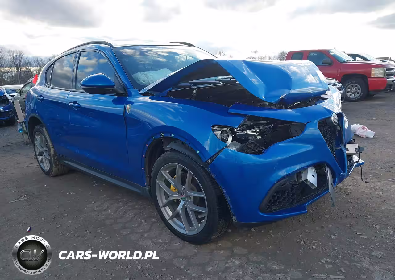 2018 Alfa Romeo Stelvio Ti Sport Awd