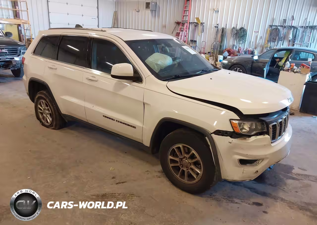 2019 Jeep Grand Cherokee Laredo 4X4