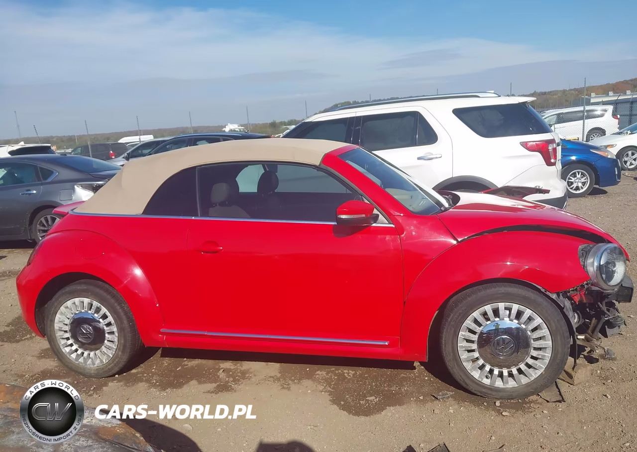 2014 Volkswagen Beetle 2.5L VIN:3VW5P7ATXEM801815 - 14