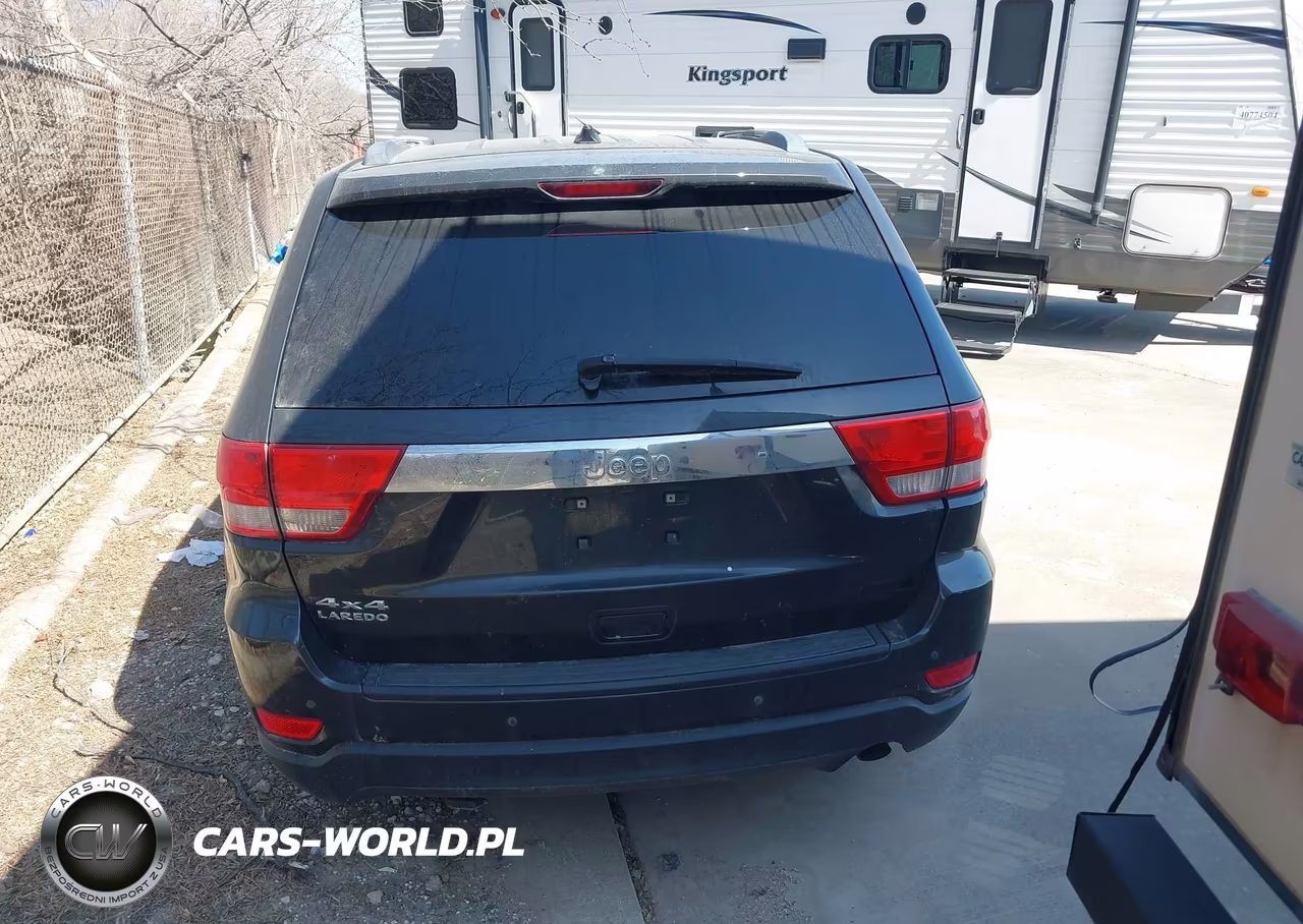 2011 Jeep Grand Cherokee Laredo VIN:1J4RR4GG6BC610035 - 15