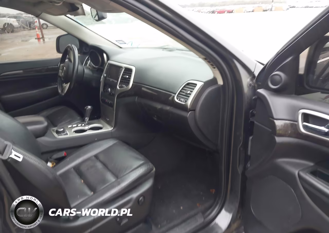 2011 Jeep Grand Cherokee Laredo VIN:1J4RR4GG6BC610035 - 5