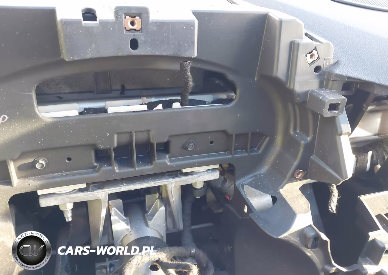 2016 Chevrolet Ss VIN:6G3F25RW5GL219881 - 7