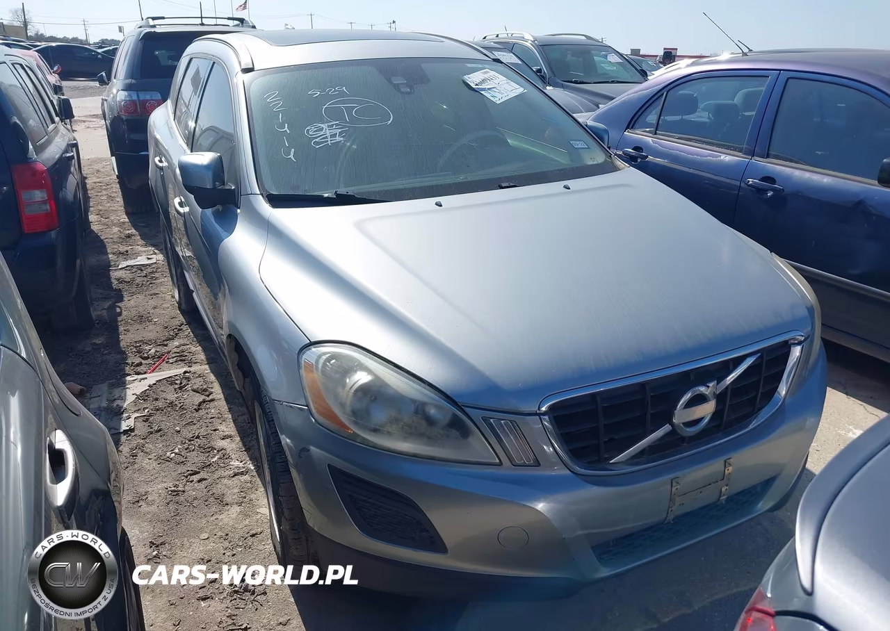 2011 Volvo Xc60 3.2-3.2 R-Design