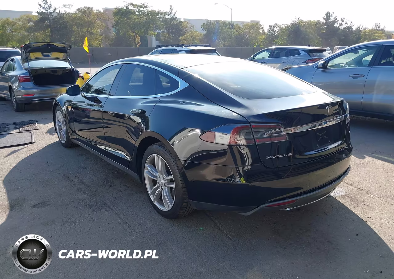 2015 Tesla Model S 60-70-85 VIN:5YJSA1E19FF116630 - 3