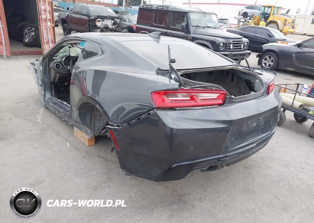 2017 Chevrolet Camaro 2Ss VIN:1G1FG1R78H0114828 - 3