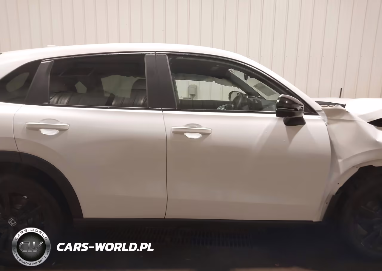 2026 Honda Hr-V Awd Sport VIN:3CZRZ2H53TM705766 - 14