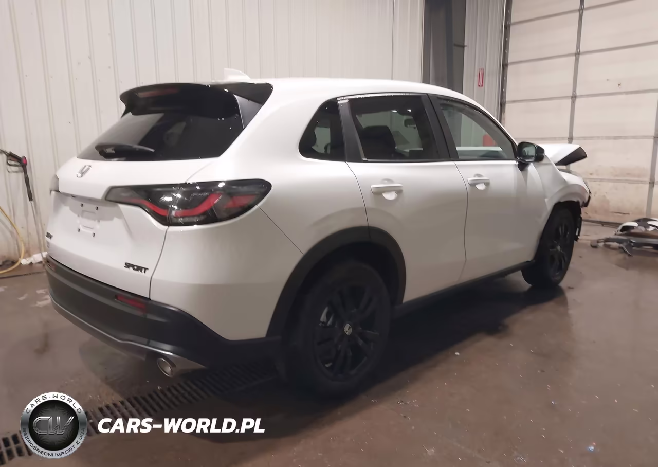2026 Honda Hr-V Awd Sport VIN:3CZRZ2H53TM705766 - 4