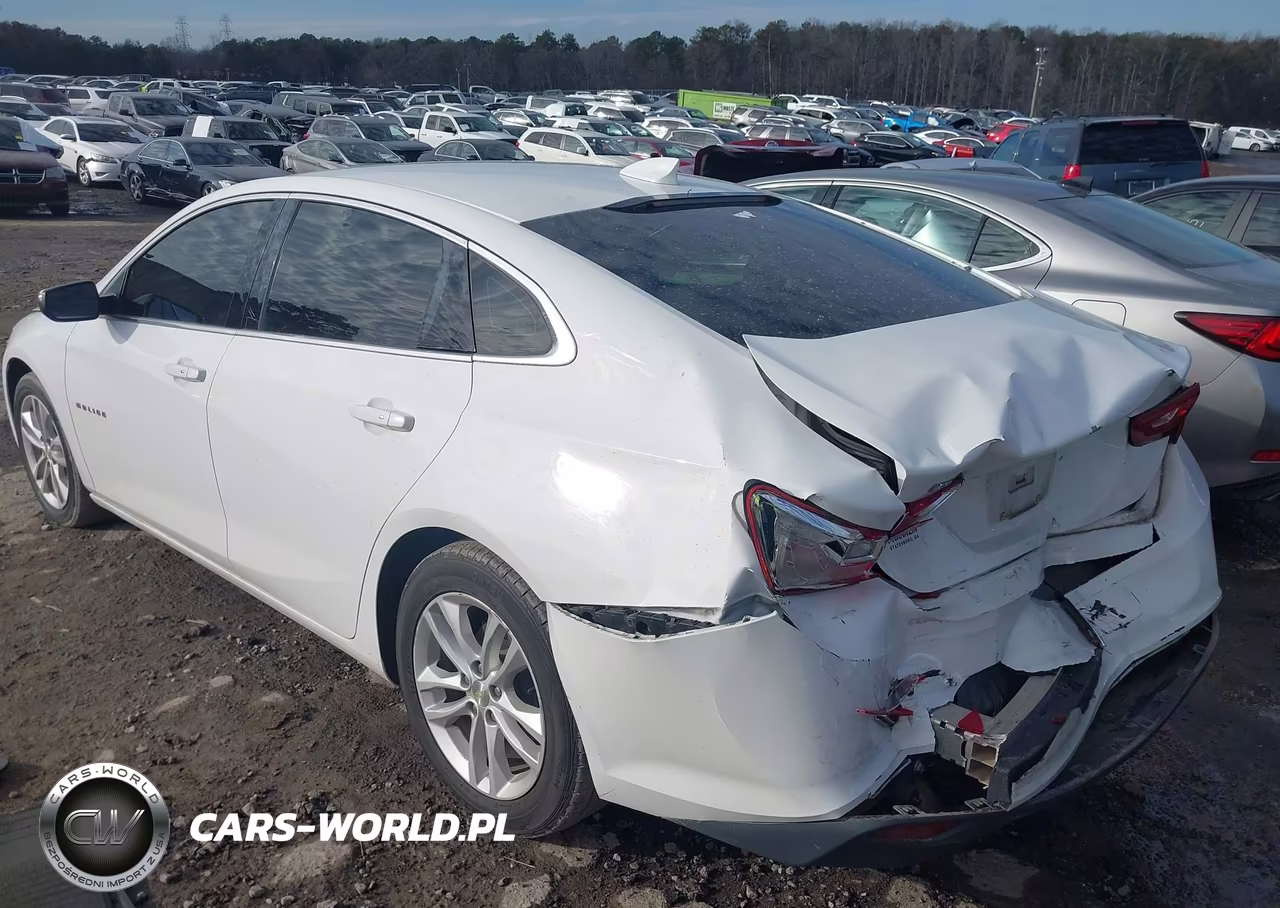 2017 Chevrolet Malibu 1Lt VIN:1G1ZE5STXHF153662 - 3