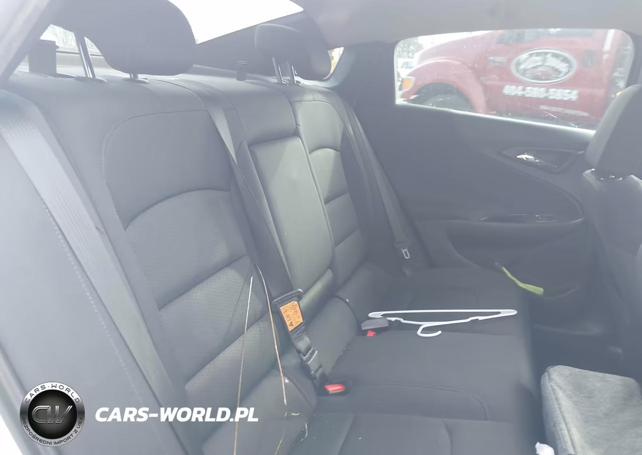 2017 Chevrolet Malibu 1Lt VIN:1G1ZE5STXHF153662 - 8