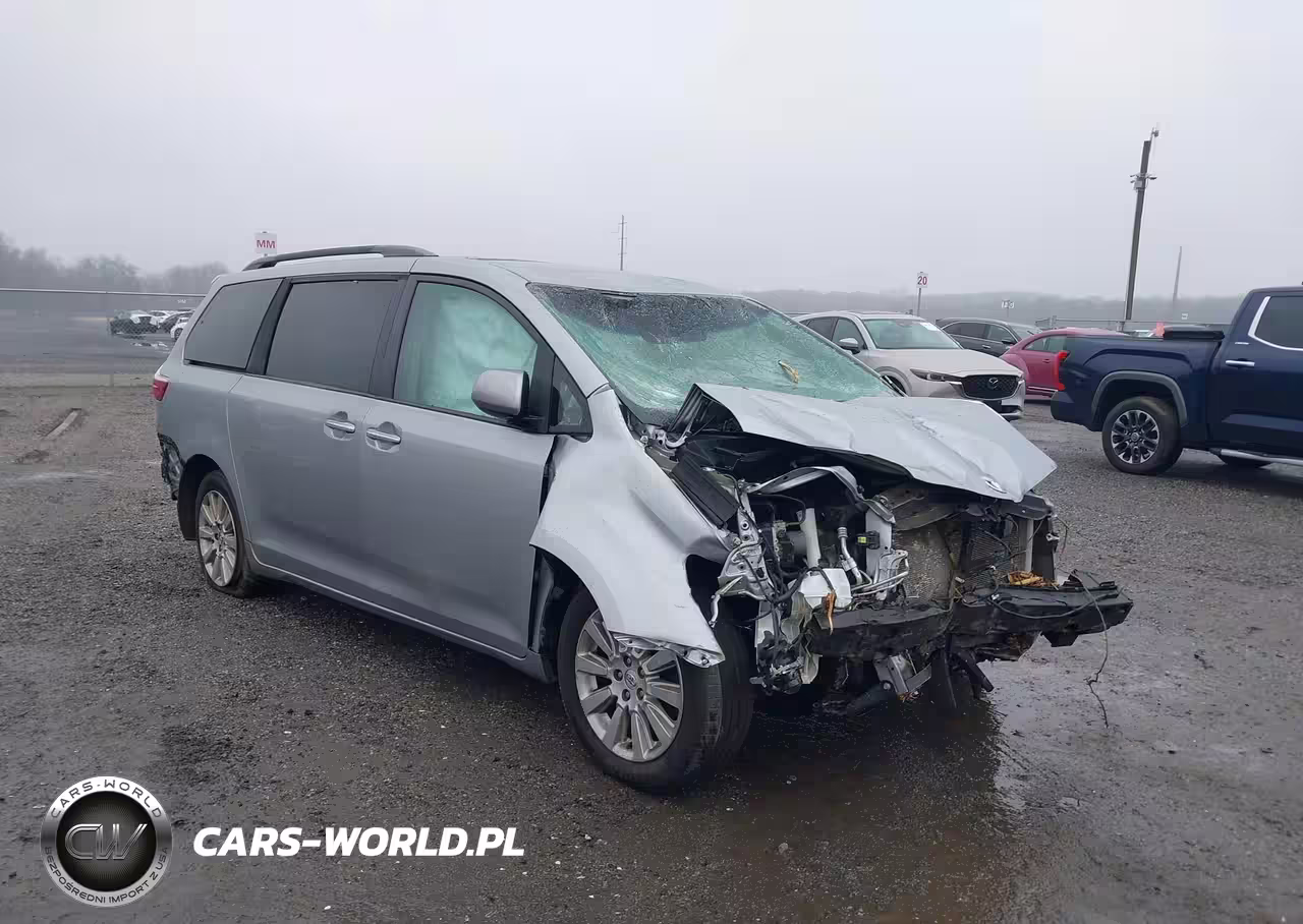 2015 Toyota Sienna Xle 7 Passenger